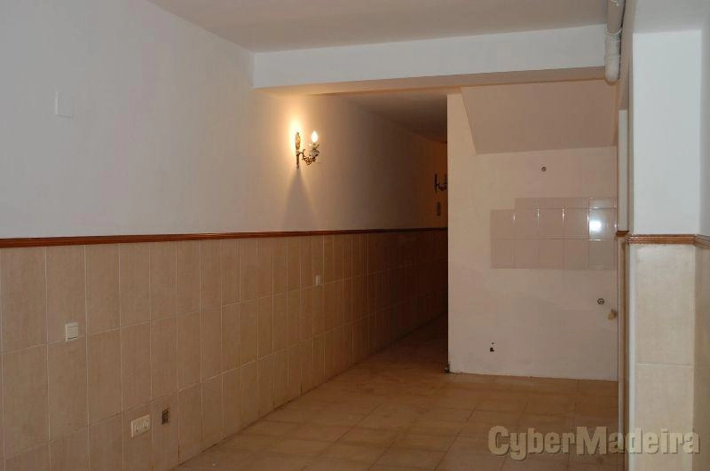 Negocios T2 para Arrendamento Portugal, Ilha da Madeira, Funchal, Santa Luzia, Centro,  