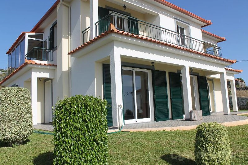 Moradia T4 para Venda Portugal, Ilha da Madeira, Santa Cruz, Gaula, Achada de Baixo,  