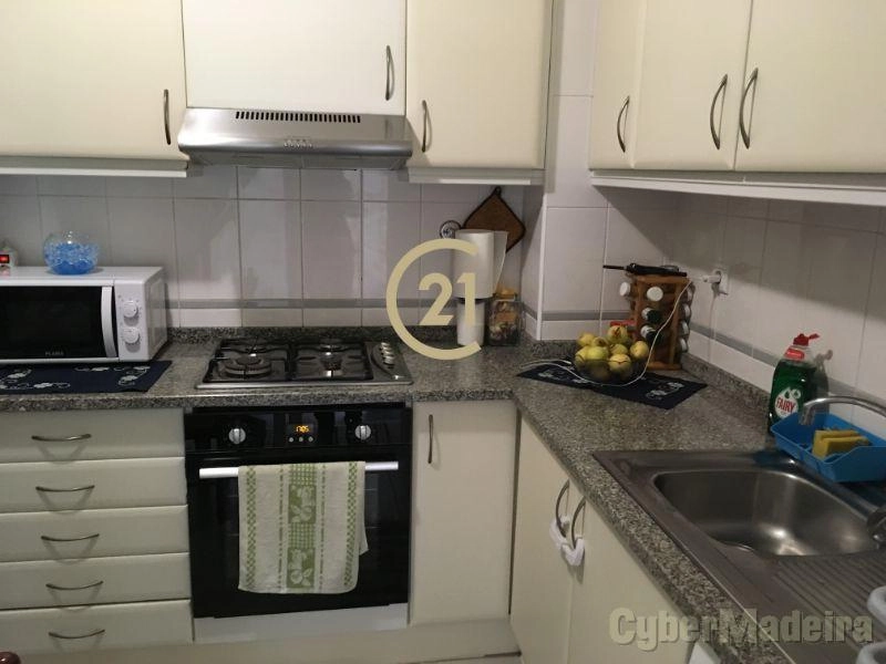 Apartamento T1 para Venda Santo António, Madalenas