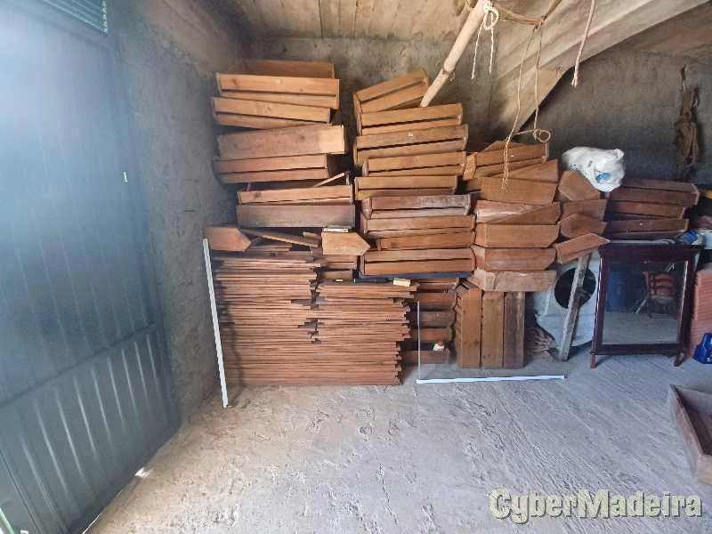 Vendo caixas de frutaria
