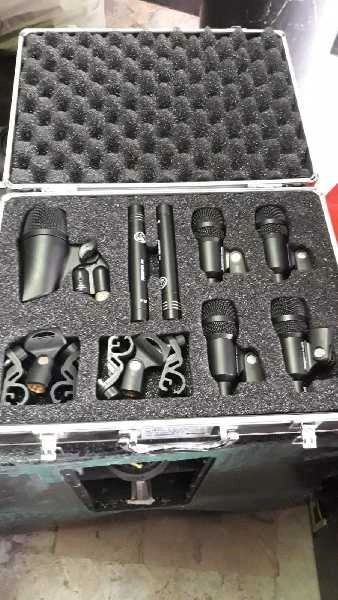 Vendo material de som e luz profissional