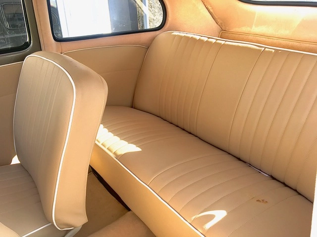 VOLKSWAGEN CAROCHA OVAL 11 SEDAN 1.2 - 1956 Gasolina