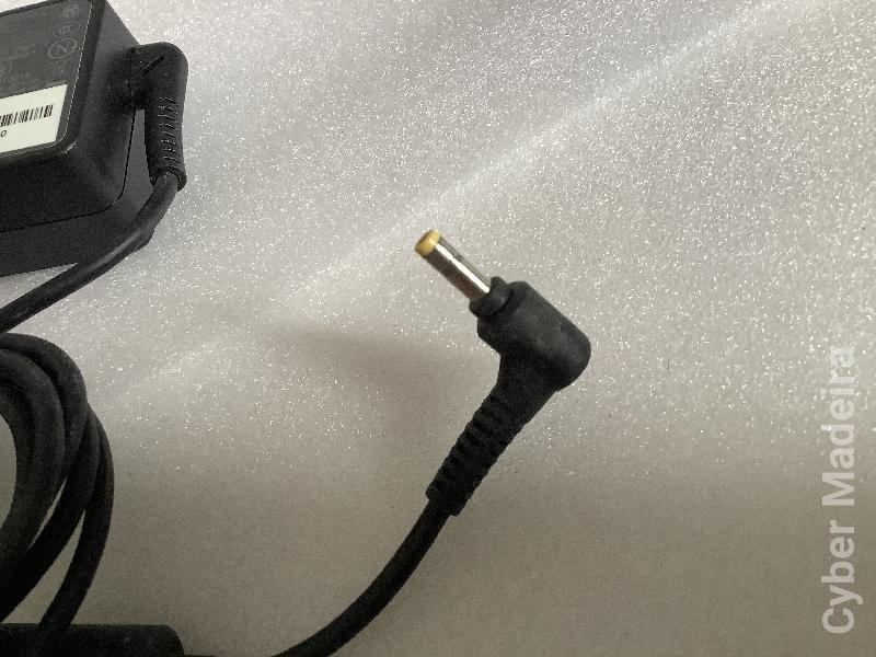 Carregador original Lenovo ADLX65NCC3A 20,0V , 3,25A