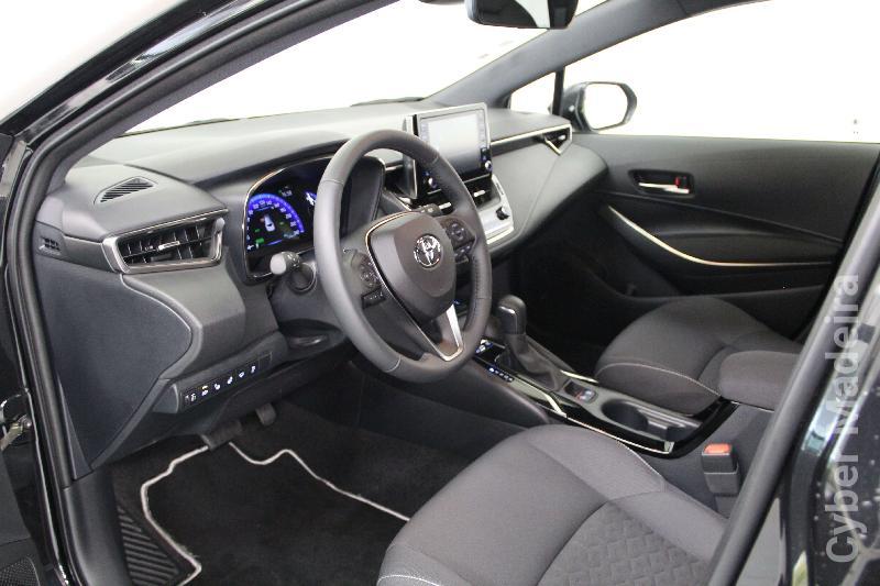 TOYOTA COROLLA TOURING SPORT DYNAMIC 1.8 HIBRID TOURING SPORT DYNAMIC 1.8 HIBRID