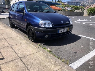 RENAULT CLIO 1.9D Gasóleo