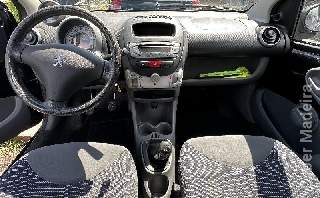 PEUGEOT 107 Urban Gasolina