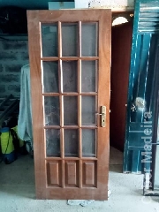 Porta antiga em mogno