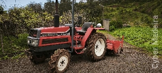 Trator Yanmar
