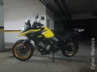 Suzuki 37 650 cc Trail