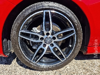 MERCEDES A A180d AMG LINE Gasóleo