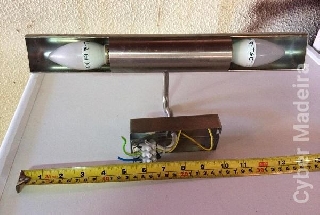 Aplique de parede com 2 lâmpadas cromado