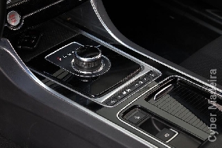 JAGUAR XE XF 2.O R-SPORT Gasóleo