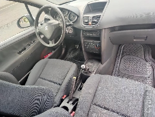 PEUGEOT 207 1.4 diesel 2 lugares Gasóleo