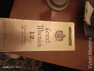 Garrafa de whisky- Grand Macnish (1980’s)- 12 anos 