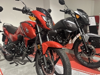 Honda CB 125 F 125 cc Sport, turismo