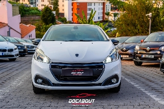 PEUGEOT 208 1.2 PureTech GT Line Gasolina 