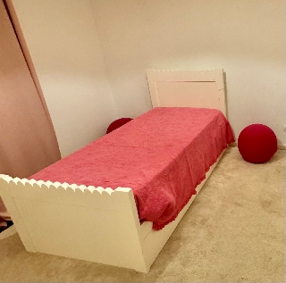 cama de mogno lacada a branco, carpintaria regional 