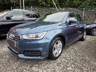 AUDI A1 744 Gasóleo 90 