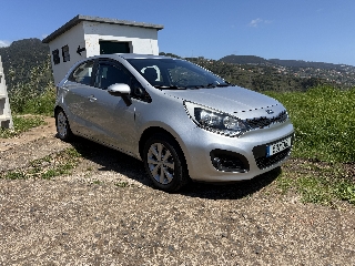 KIA RIO 1.1CRDI 75 cv Gasóleo 