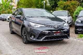 TOYOTA AVENSIS Touring Sports D-4D EXCLUSIVE Gasóleo 