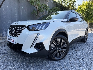 PEUGEOT 2008 e-2008 GT Eléctrico 