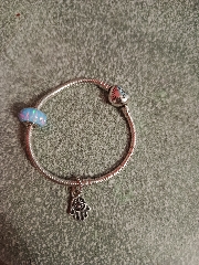Pulseira Pandora semi nova
