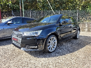 AUDI A1 1.4 TDI SLINE 90cv Gasóleo
