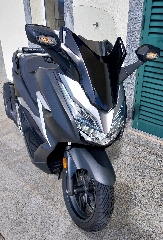 Honda Forza 300 300 cc Scooter