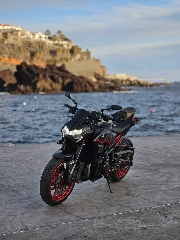 Kawazaki Z900 954 cc Sport, turismo