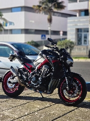 Kawazaki Z900 954 cc Sport, turismo