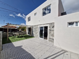Moradia T2 para Venda