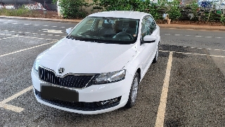 SKODA OCTAVIA Rapid 1.0 TSI Gasolina