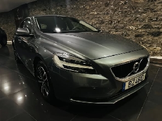 VOLVO V40 D2 SPORT 2.0D 120CV Gasóleo
