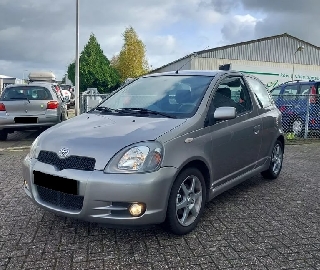 TOYOTA YARIS 1.5 TS T-Sport Gasolina