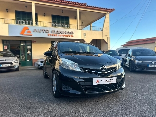 TOYOTA YARIS D-4D Gasóleo