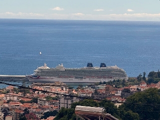 Moradia T4 para Venda