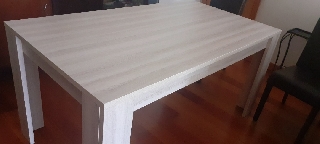 Mesa 6 lugares óptimo estado.