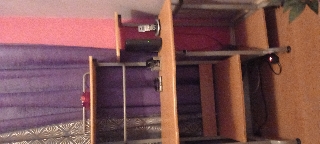 Secretária em madeira