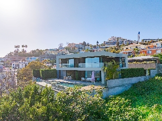 Moradia T4 para Venda