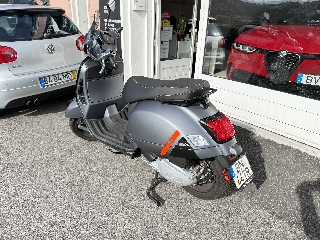 Vespa GTs Sport 300cc 300 cc Scooter