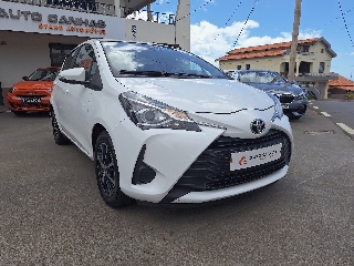 TOYOTA YARIS comfort plus Gasolina