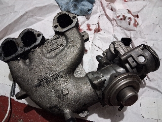 Coletor de Admissão com Válvula EGR VW / Seat / Skoda 1.4 tdi