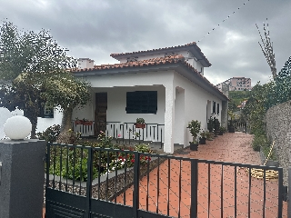 Moradia T4 para Arrendamento