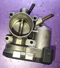 Corpo da borboleta para Seat Arosa MPI em bom estado