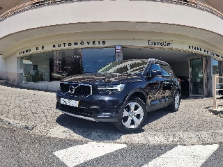VOLVO XC 40 2.0 D3 Momentum Plus 150cv Gasóleo
