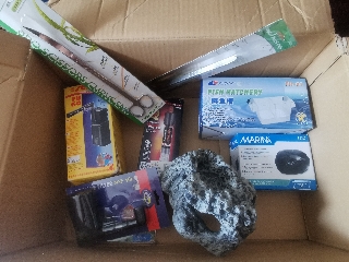Vendo aquário completo