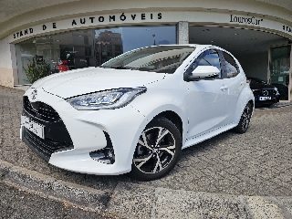 TOYOTA YARIS 1.5 HYBRID Dynamic Force E 116cv AUTO Híbrido