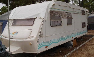 Caravana Pluma 530