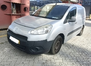 PEUGEOT PARTNER 1.6 hdi 90cv - 3lug - 2014 Gasóleo