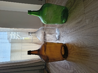 Lote de 3 Garrafões de Vidro Vintage / Adega (Âmbar Transparente e Verde)